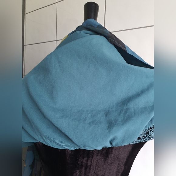 Portmans long sleeve floral top - Picture 9 of 10